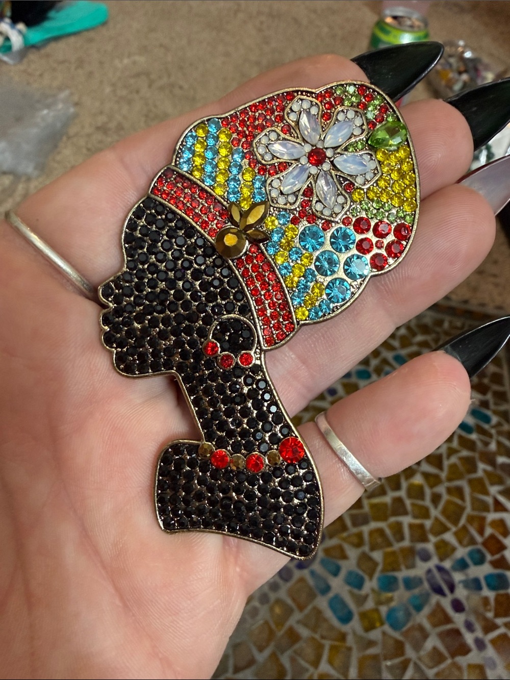 Rhinestone African Queen Brooch - Multicolor